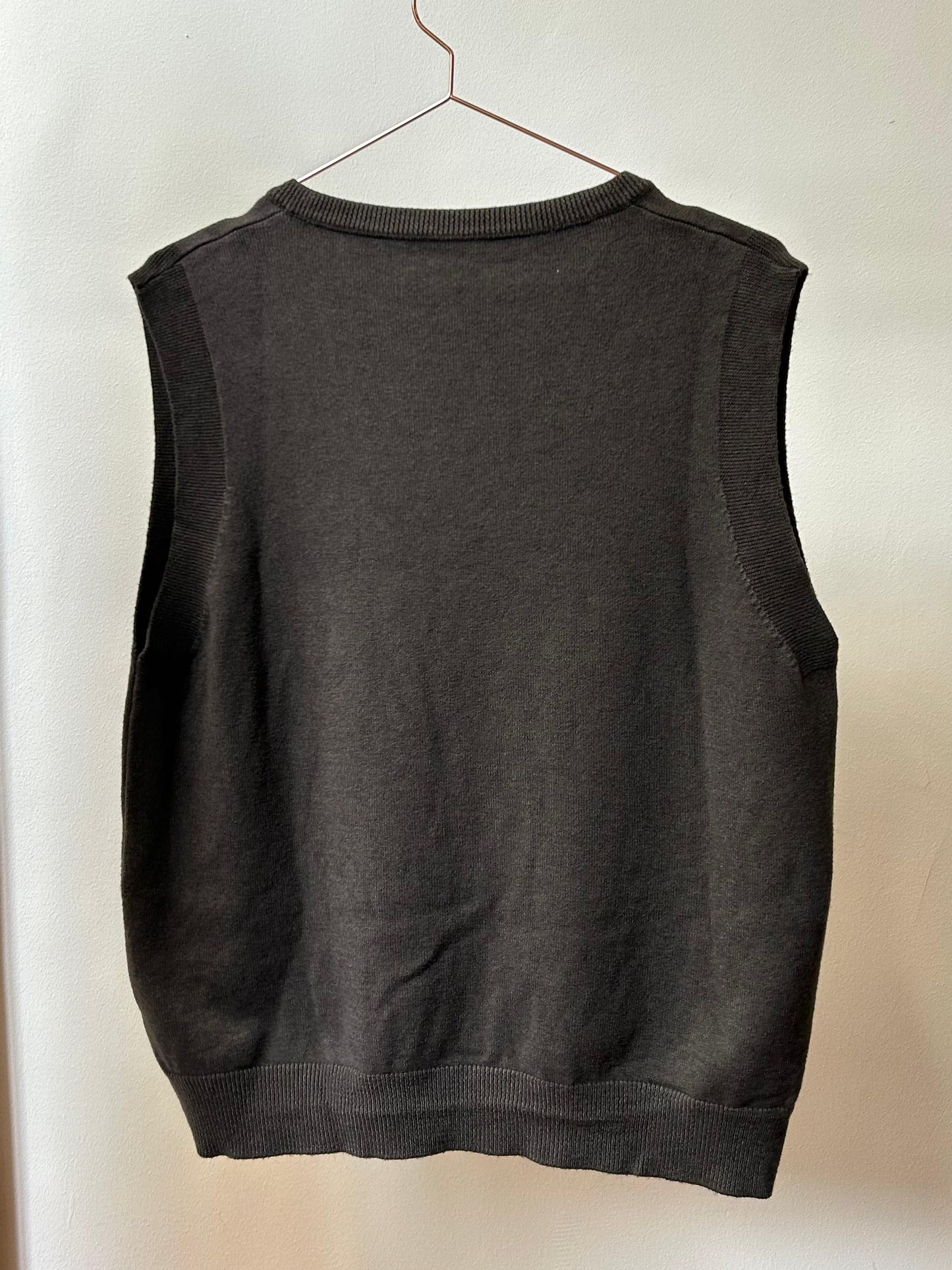 V-Neck Knit Vest