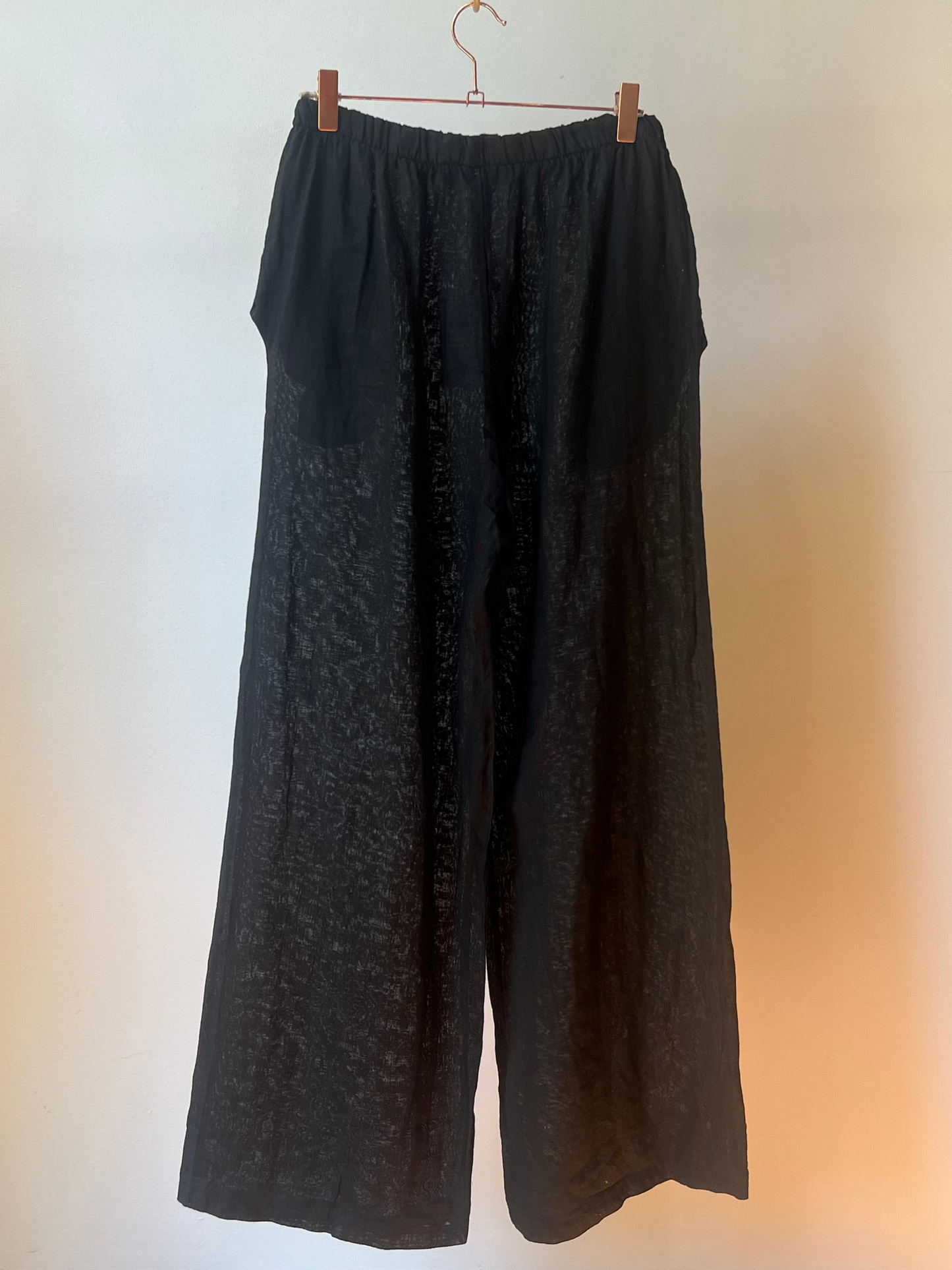 Wide-Leg Linen Pants