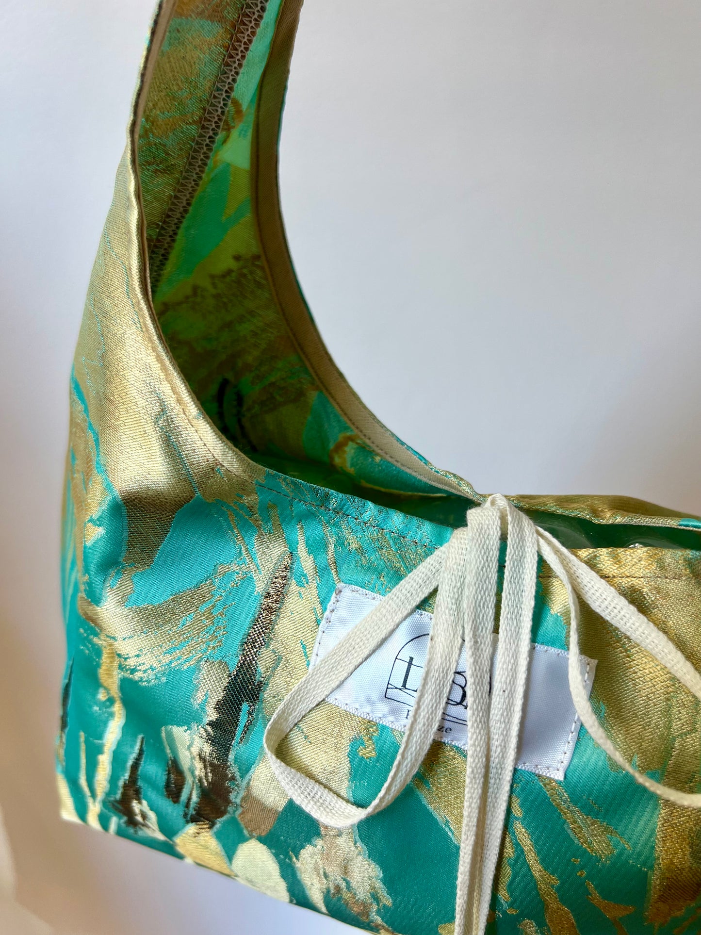The Oro & Aqua Shoulder Bag