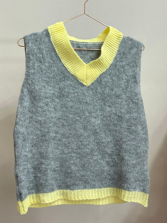 V-Neck Sleeveless Knit