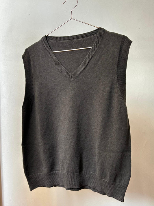 V-Neck Knit Vest